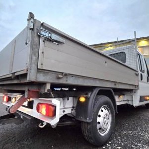 foto 3.5t wywrotka 7miast Peugeot Boxer 2.2HDi 103kW klima pryczep-3t