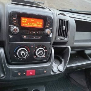 foto 3.5t wywrotka 7miast Peugeot Boxer 2.2HDi 103kW klima pryczep-3t