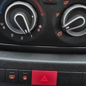 foto 3.5t wywrotka 7miast Peugeot Boxer 2.2HDi 103kW klima pryczep-3t