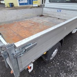 foto 3.5t wywrotka 7miast Peugeot Boxer 2.2HDi 103kW klima pryczep-3t