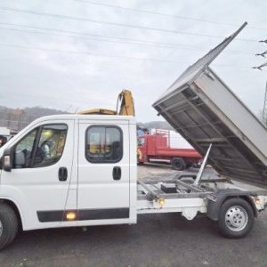 foto 3.5t wywrotka 7miast Peugeot Boxer 2.2HDi 103kW klima pryczep-3t