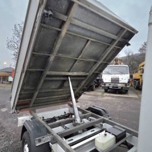 foto 3.5t wywrotka 7miast Peugeot Boxer 2.2HDi 103kW klima pryczep-3t